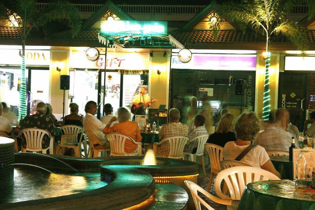 Windmill Resort Hotel Pattaya Εξωτερικό φωτογραφία