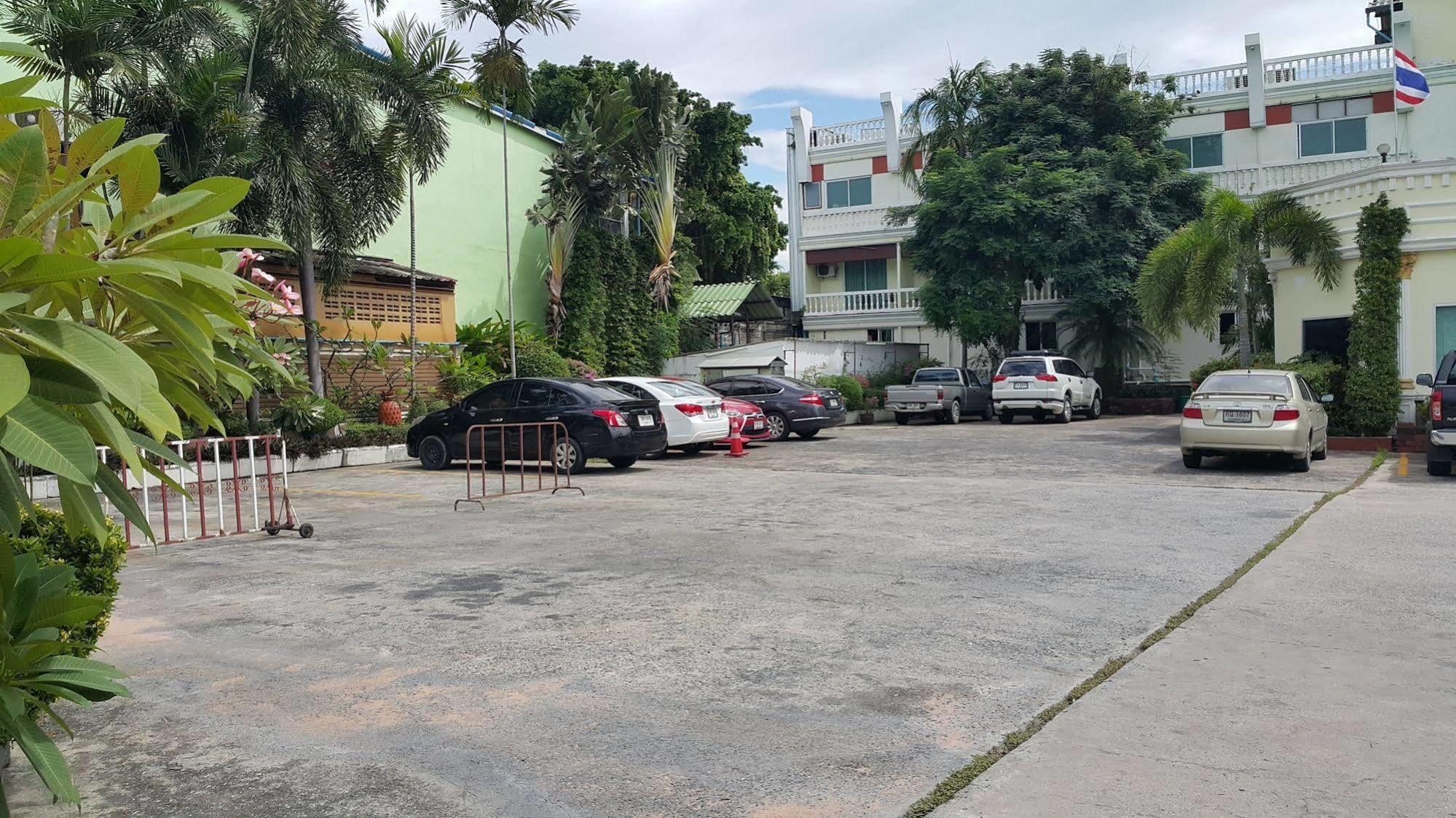Windmill Resort Hotel Pattaya Εξωτερικό φωτογραφία